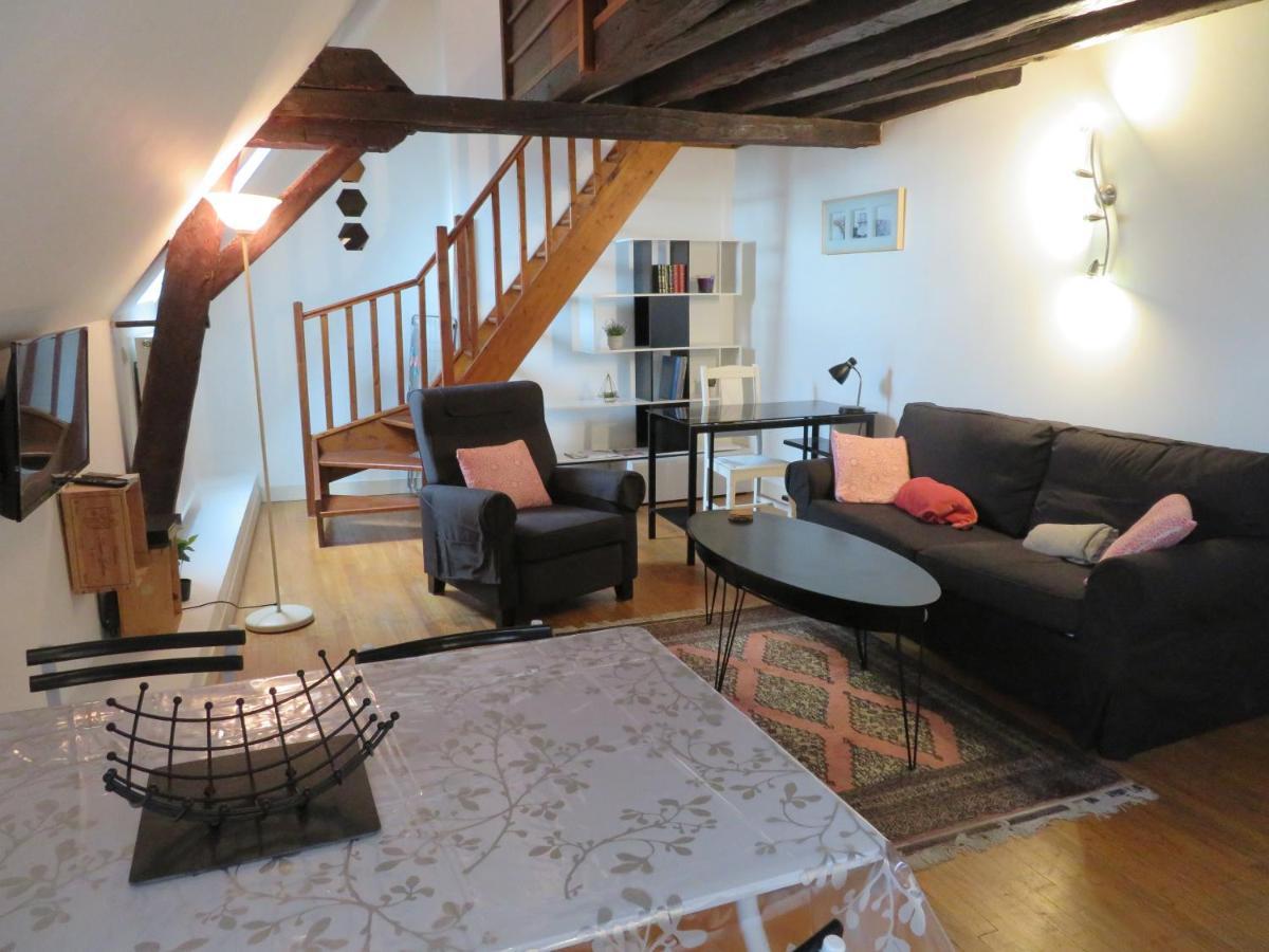 Loft De 53 M2 Centre Ville Blois,Tv Exterior photo